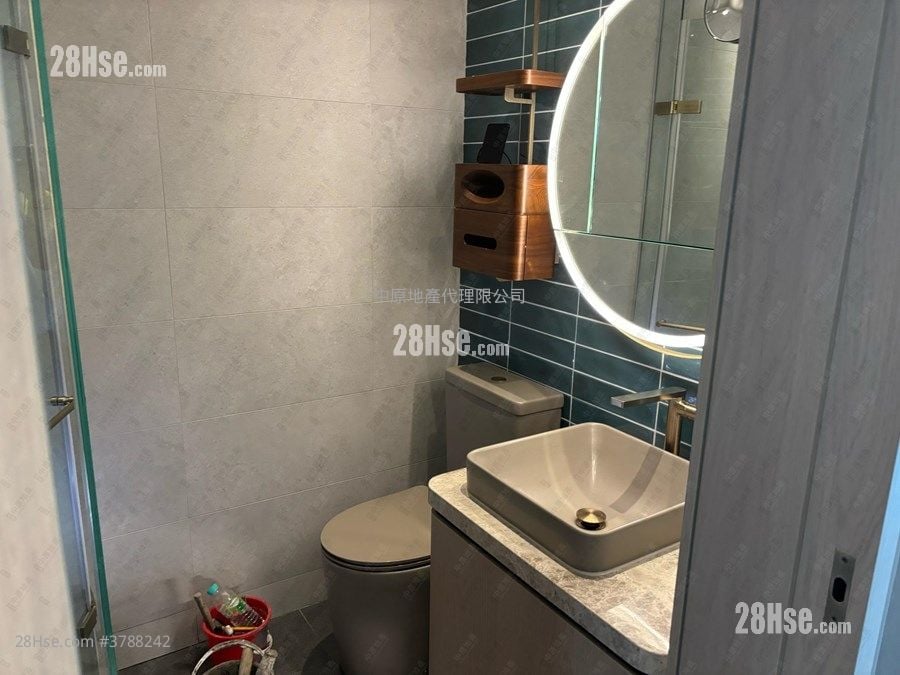 柏傲庄 售盘 2 浴室 660 平方尺