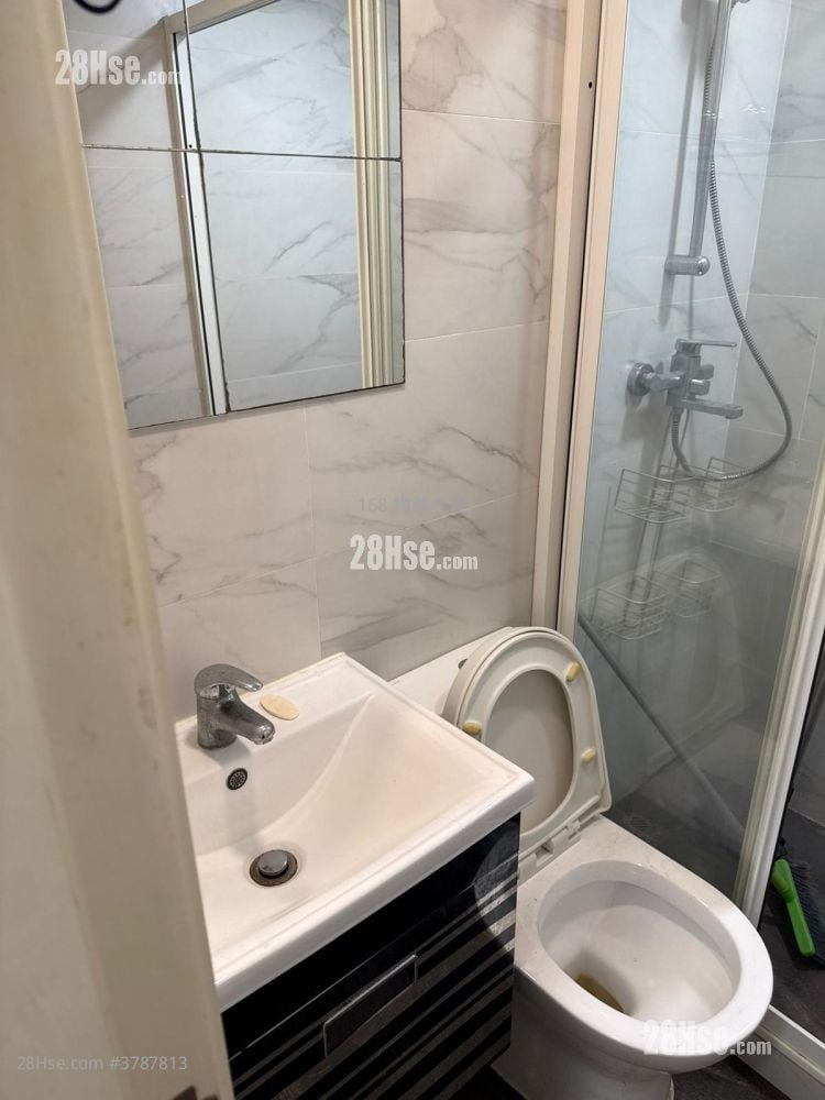 New Fortune House Rental 1 Bathroom 400 ft²