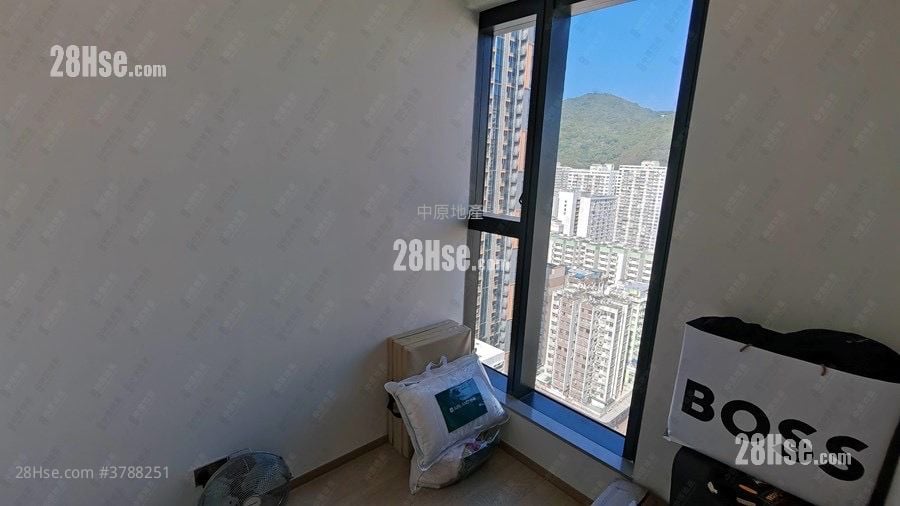 瑜悦 售盘 1 房 , 1 浴室 350 平方尺