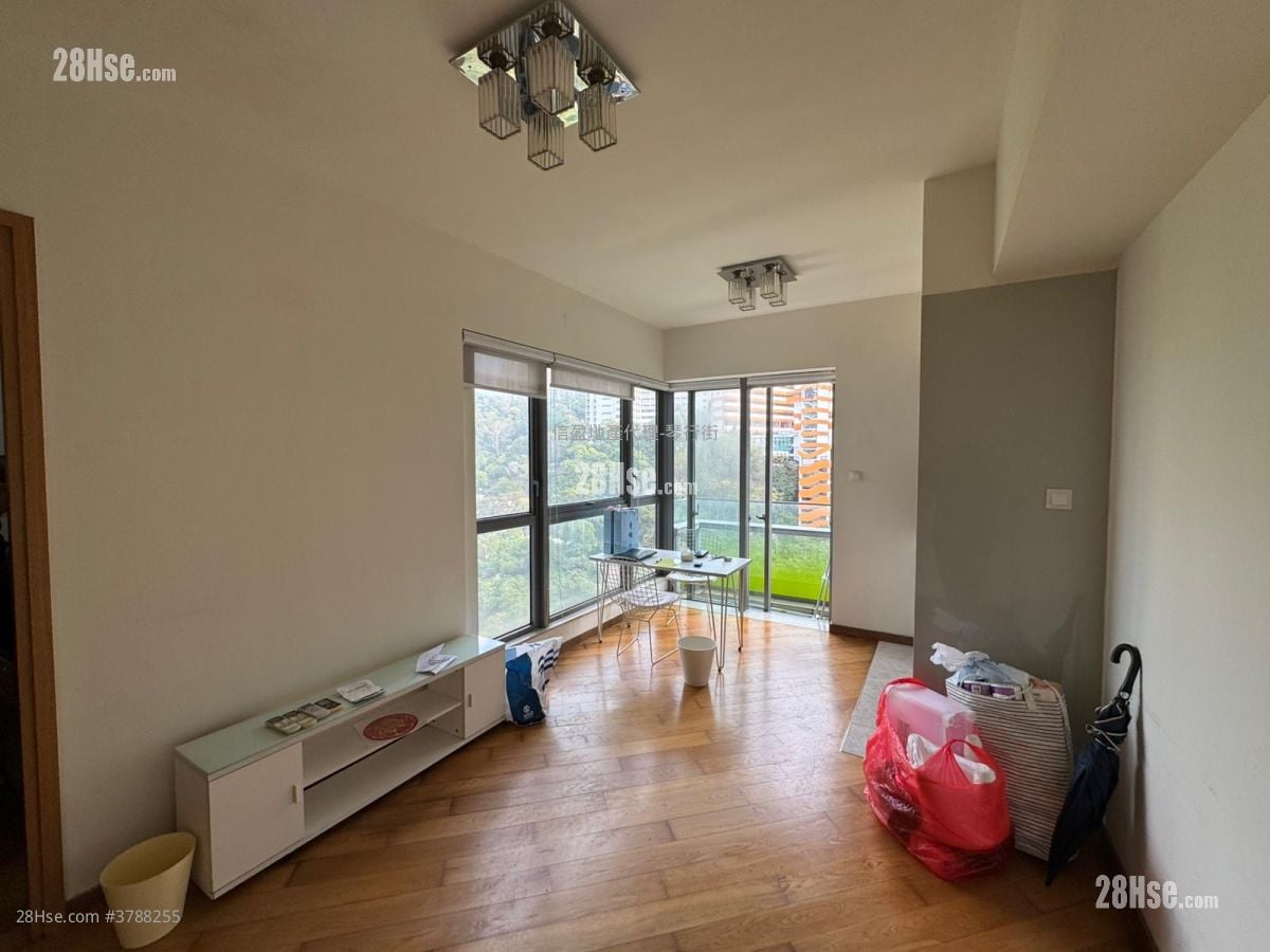 形品 租盘 1 房 , 1 浴室 363 平方尺