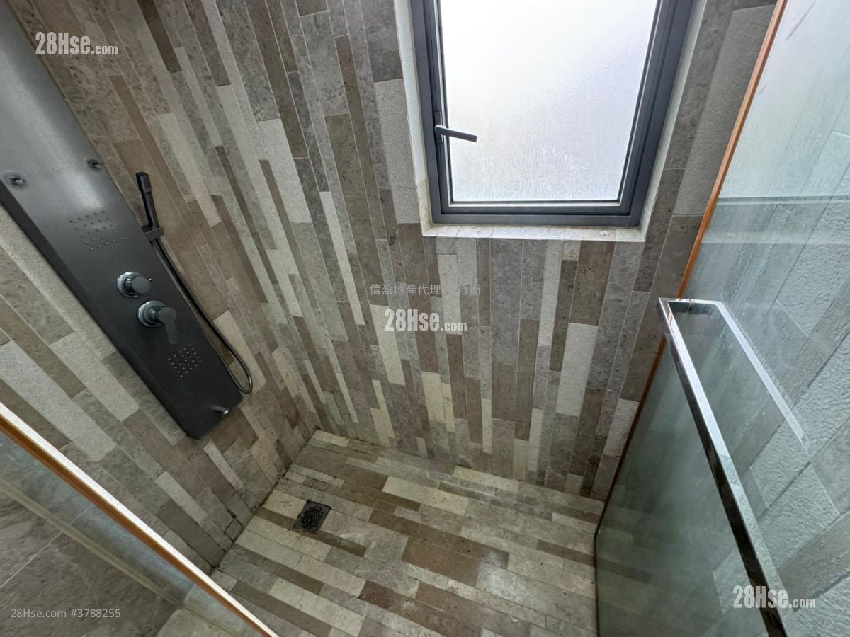 形品 租盘 1 房 , 1 浴室 363 平方尺