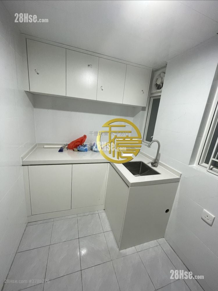 Edward Mansion Sell 1 Bathroom 855 ft²