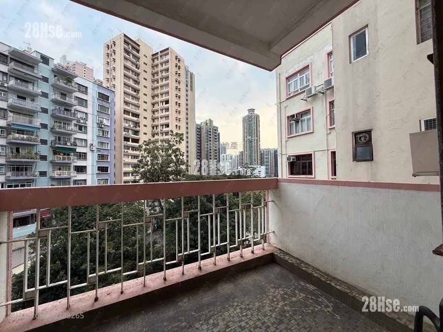 Bel-Air House Sell 3 Bedrooms , 2 Bathrooms 1,032 ft²