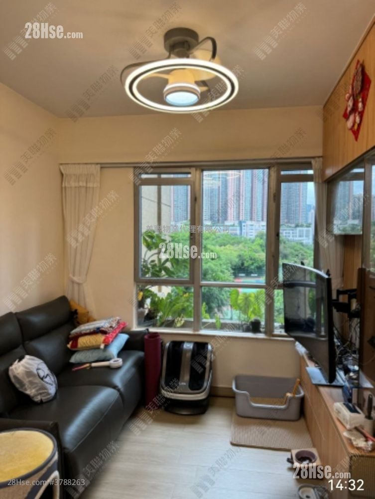 Tsing Yi Garden Sell 3 Bedrooms 547 ft²