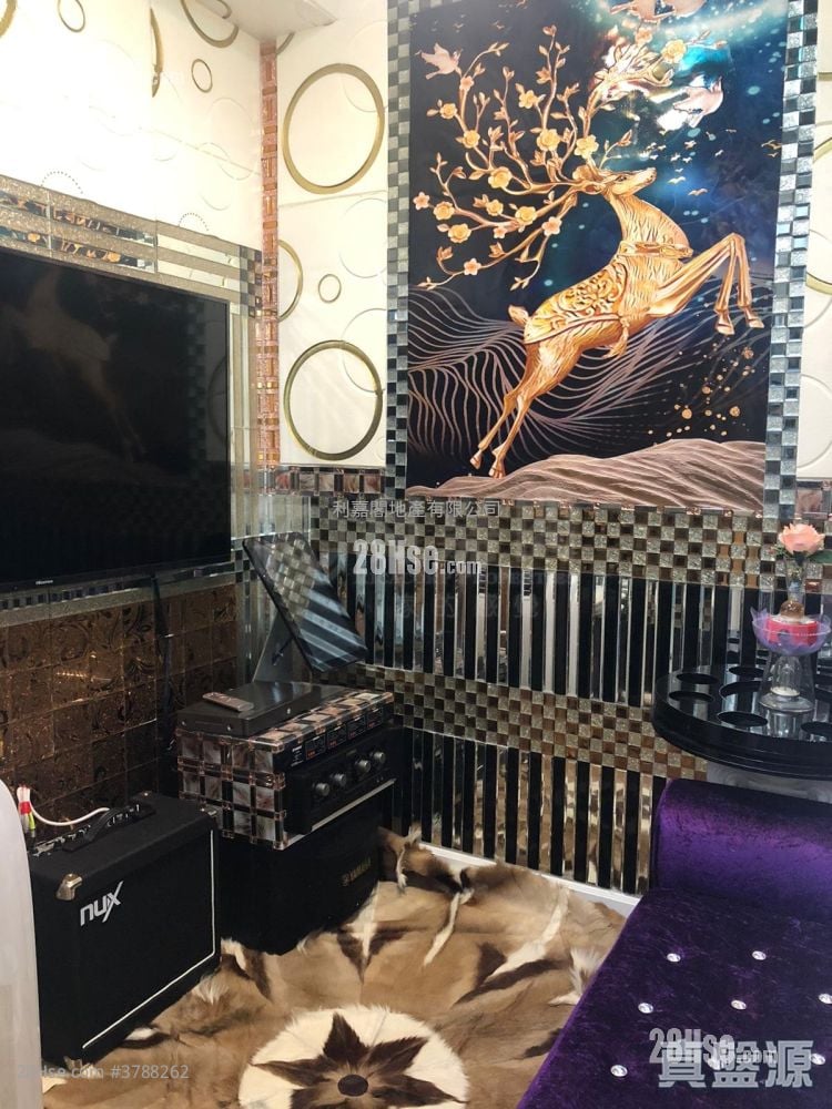 Vianni Cove Sell 4 Bedrooms , 2 Bathrooms 857 ft²