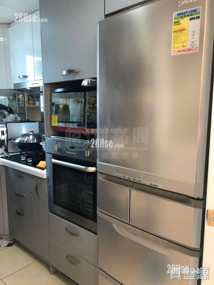 Vianni Cove Sell 4 Bedrooms , 2 Bathrooms 857 ft²