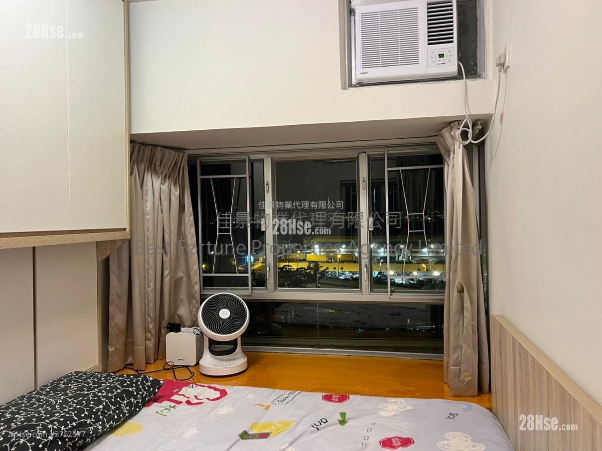 龍豐閣 售盤 3 房 , 1 浴室 440 平方呎