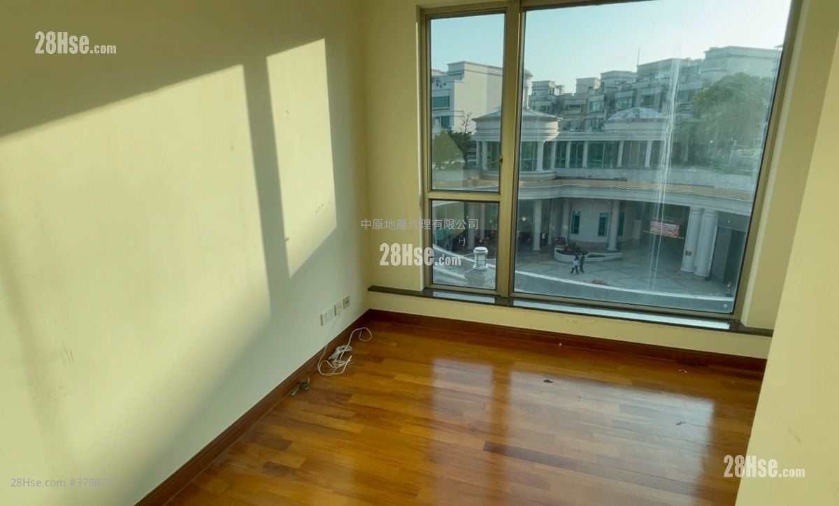 浅月湾 售盘 3 房 1,446 平方尺