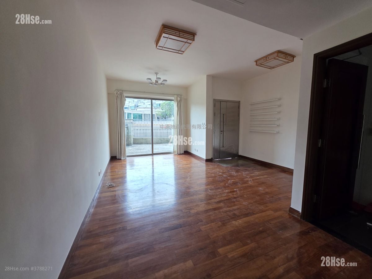 浅月湾 售盘 3 房 1,446 平方尺