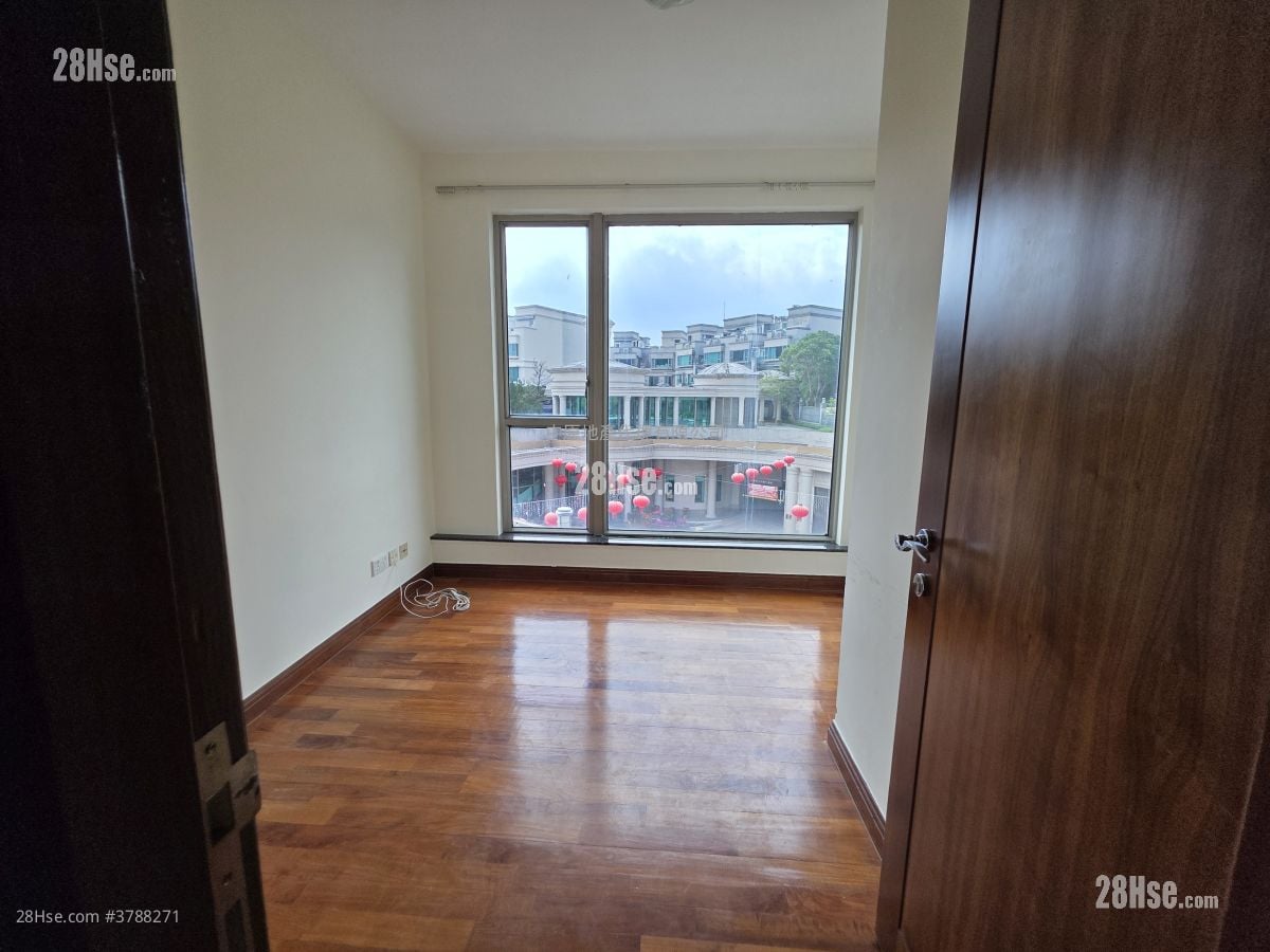 浅月湾 售盘 3 房 1,446 平方尺