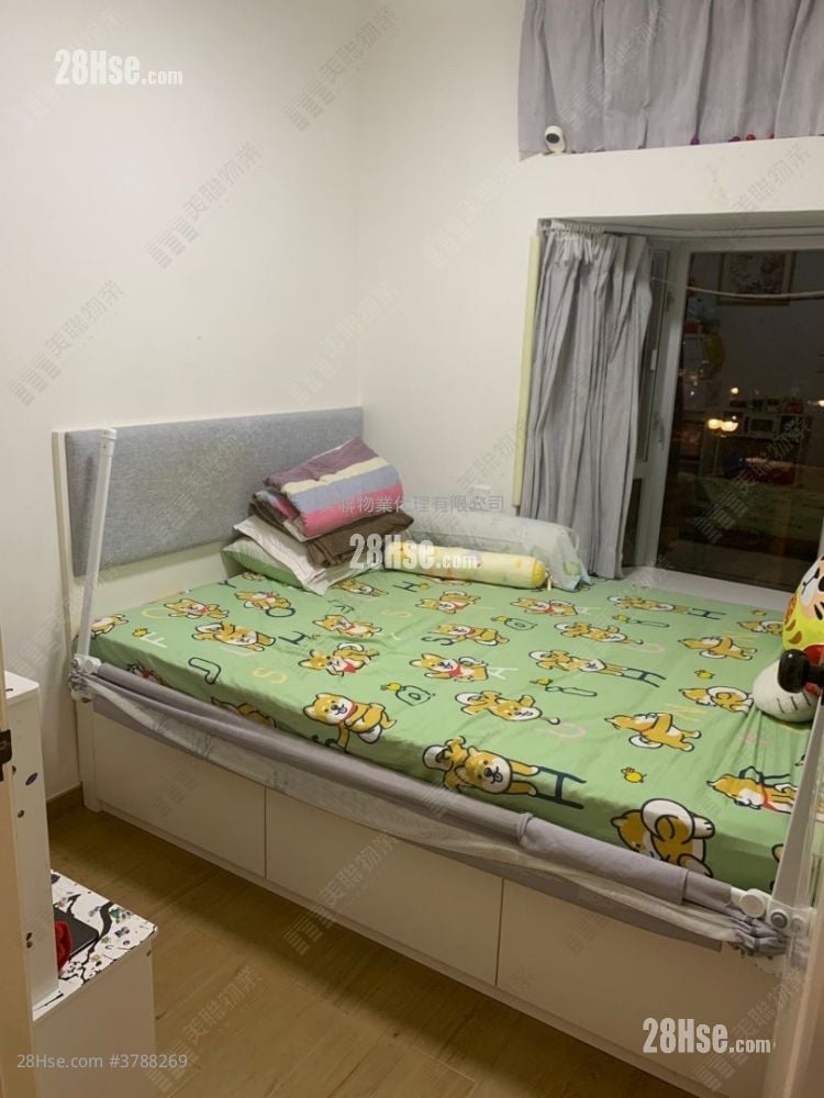 Riviera Gardens Sell 596 ft²