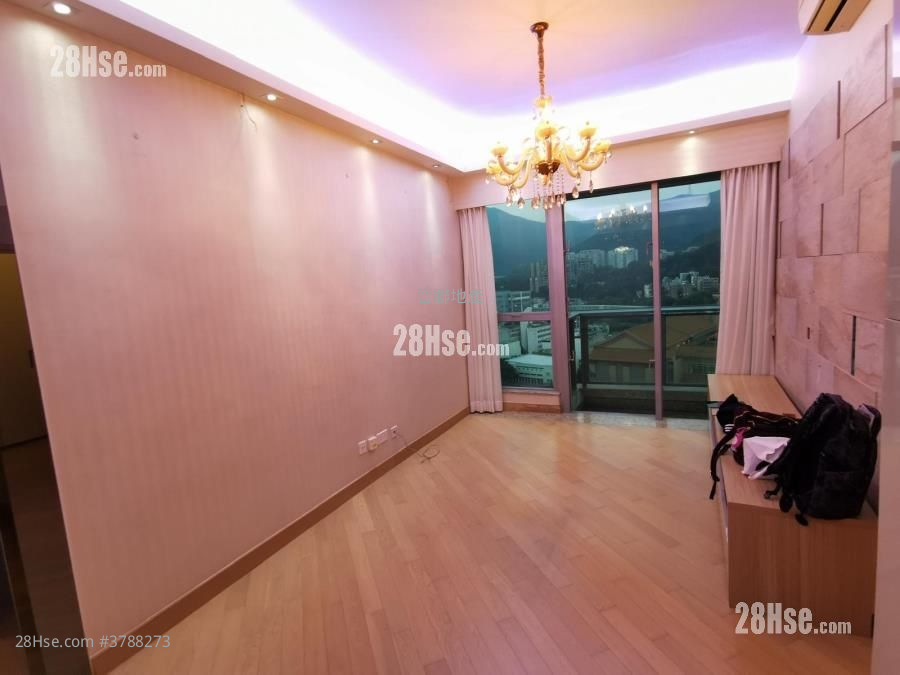 溱岸8号 售盘 3 房 , 2 浴室 826 平方尺