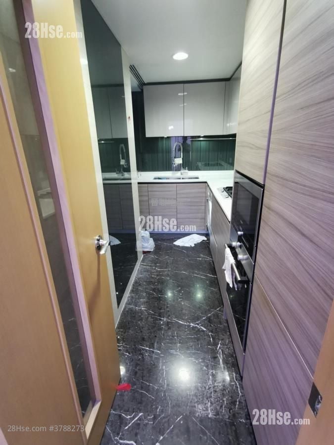 溱岸8号 售盘 3 房 , 2 浴室 826 平方尺