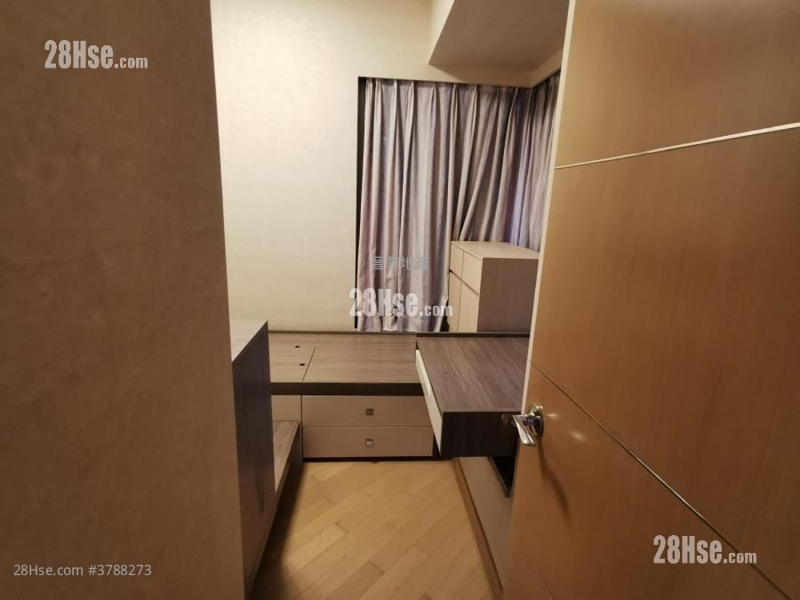 溱岸8号 售盘 3 房 , 2 浴室 826 平方尺