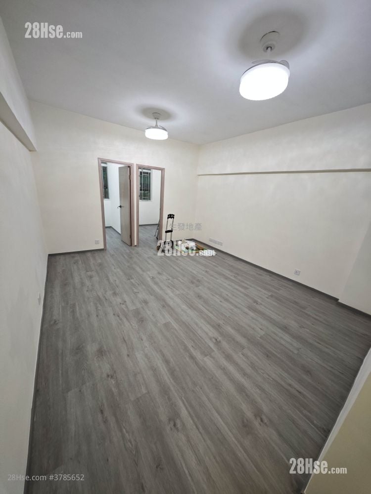 东诚大厦 租盘 2 房 , 1 浴室 421 平方尺