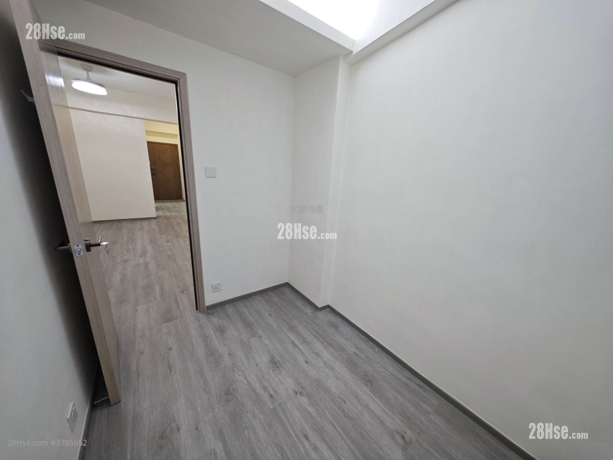 东诚大厦 租盘 2 房 , 1 浴室 421 平方尺