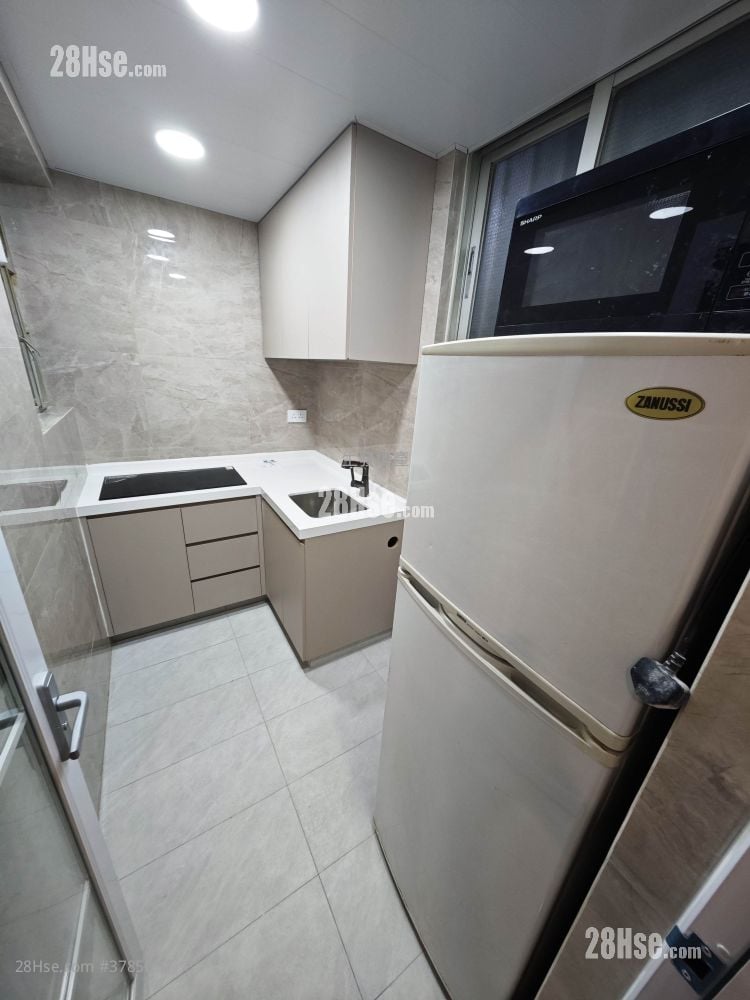 东诚大厦 租盘 2 房 , 1 浴室 421 平方尺