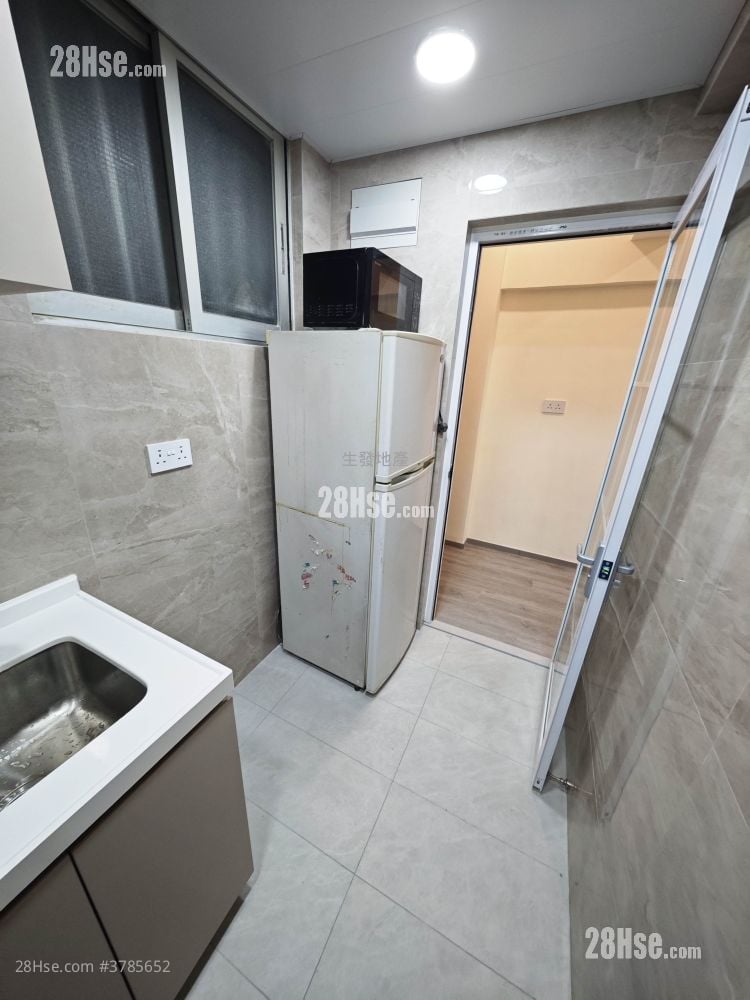 东诚大厦 租盘 2 房 , 1 浴室 421 平方尺