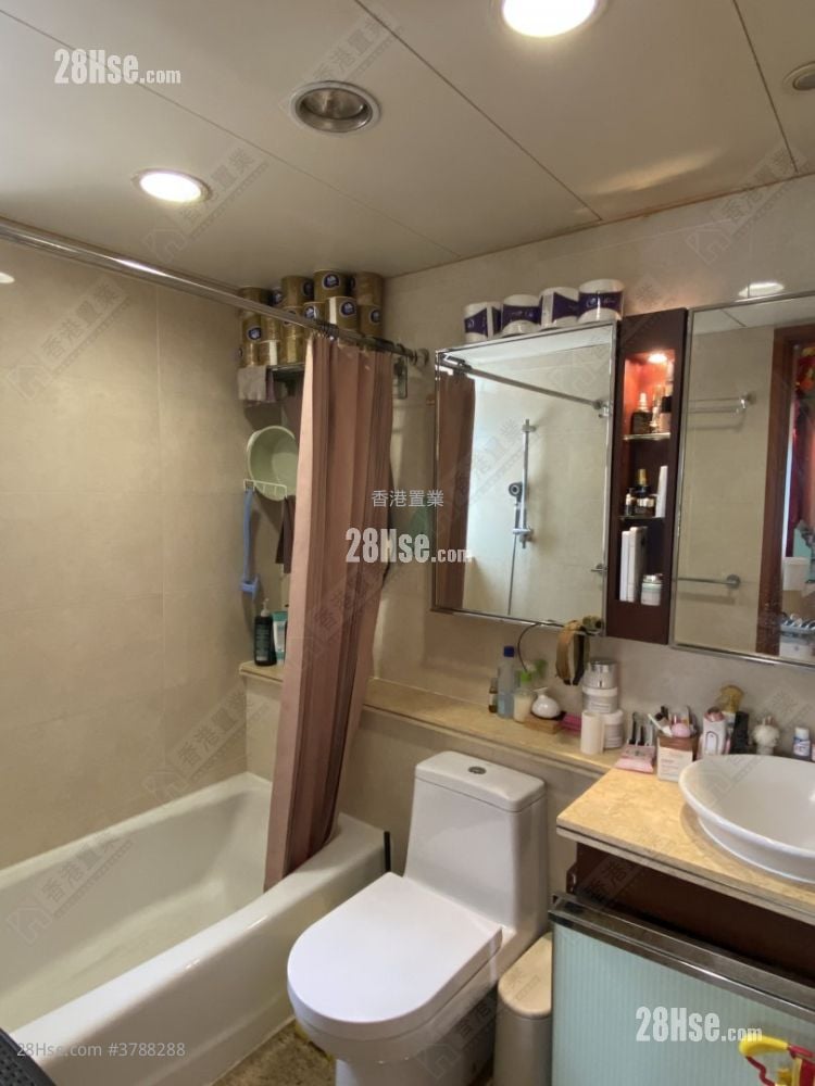 Park Island Sell 2 Bedrooms , 1 Bathroom 532 ft²