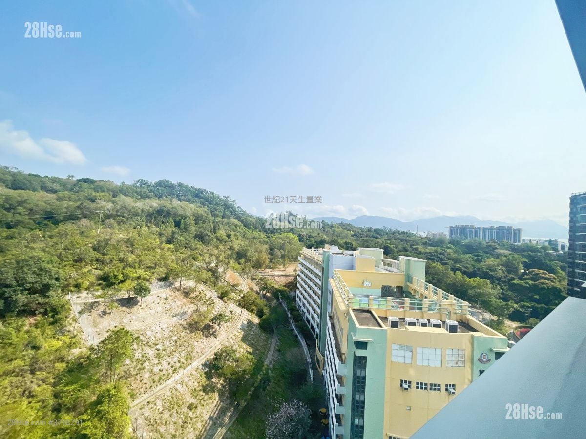 Le Pont Sell 1 Bedroom , 1 Bathroom 394 ft²