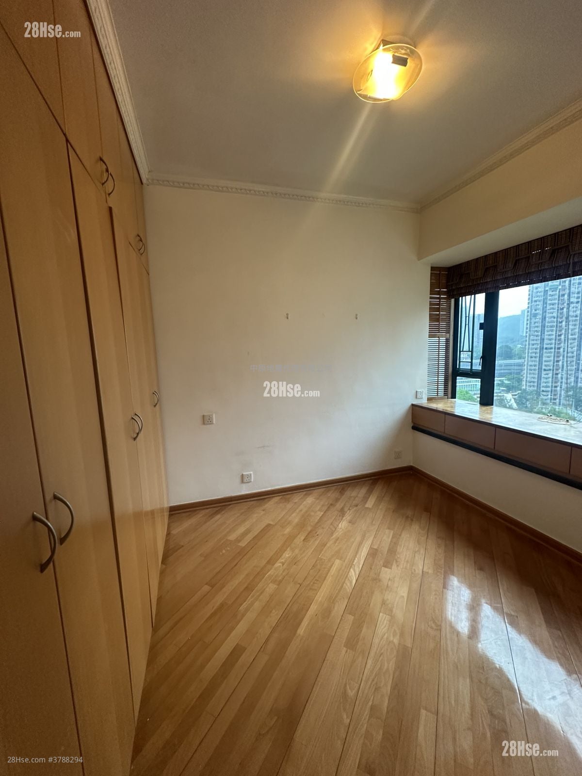 灏景湾 售盘 3 房 , 2 浴室 684 平方尺