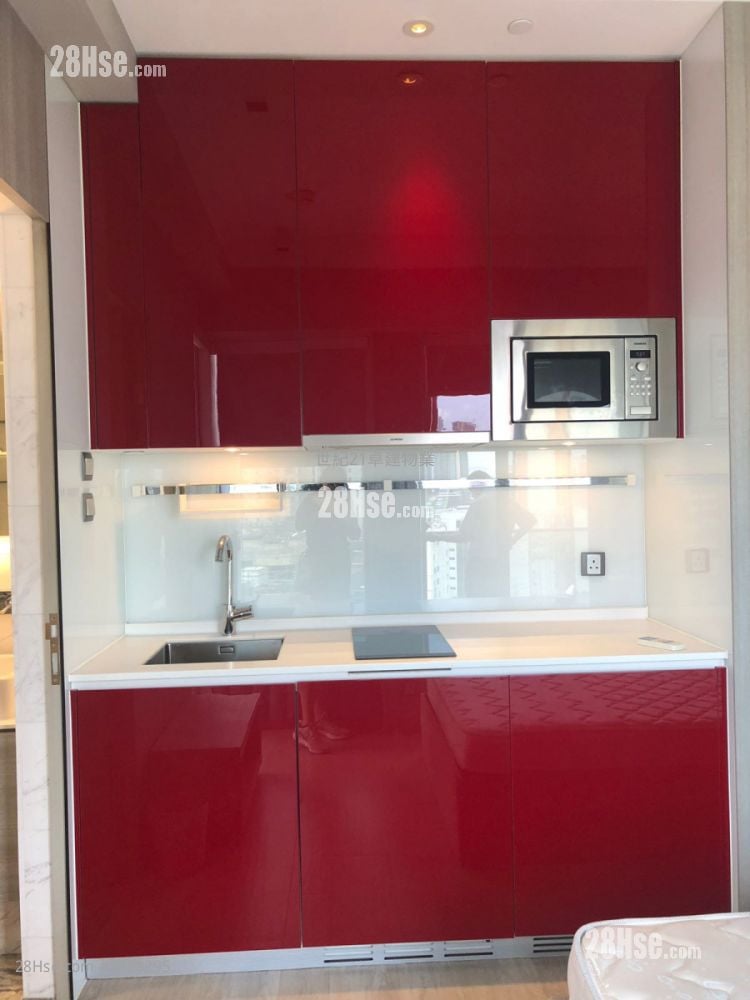 Parkes Residence Sell 1 Bathroom 231 ft²