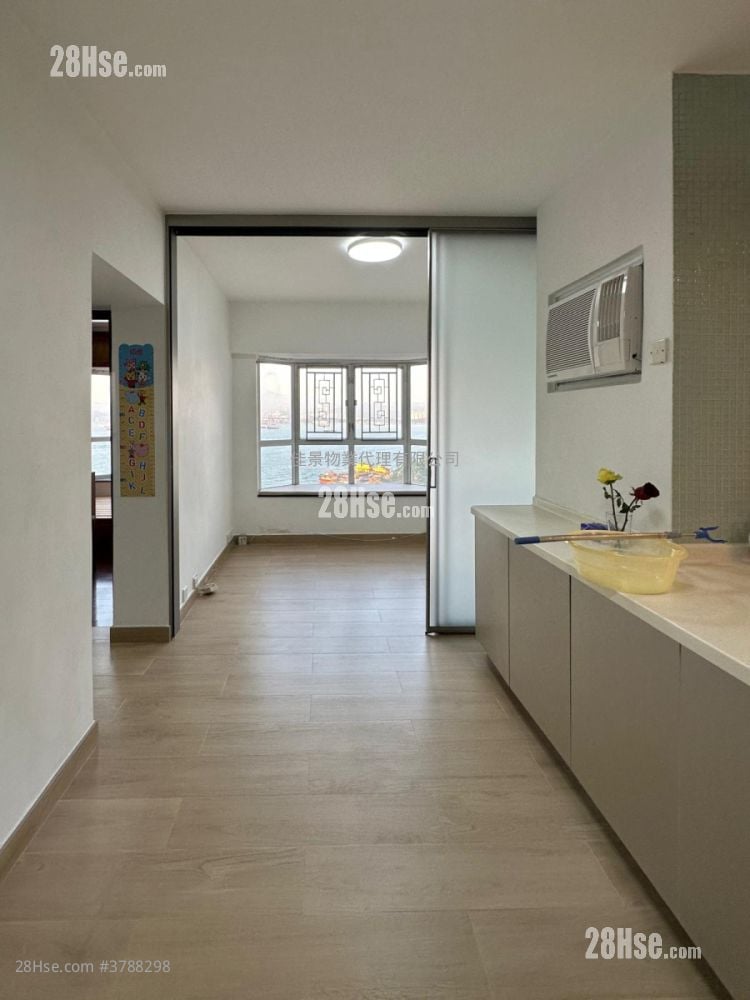 海怡花园 售盘 2 房 , 1 浴室 437 平方尺