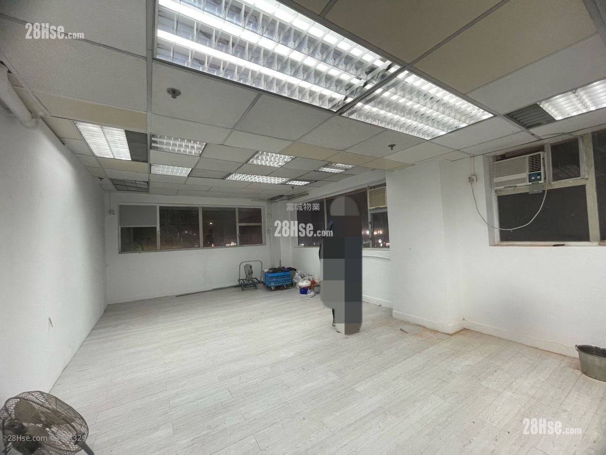 Pak Lok Bldg Rental Studio 850 ft²