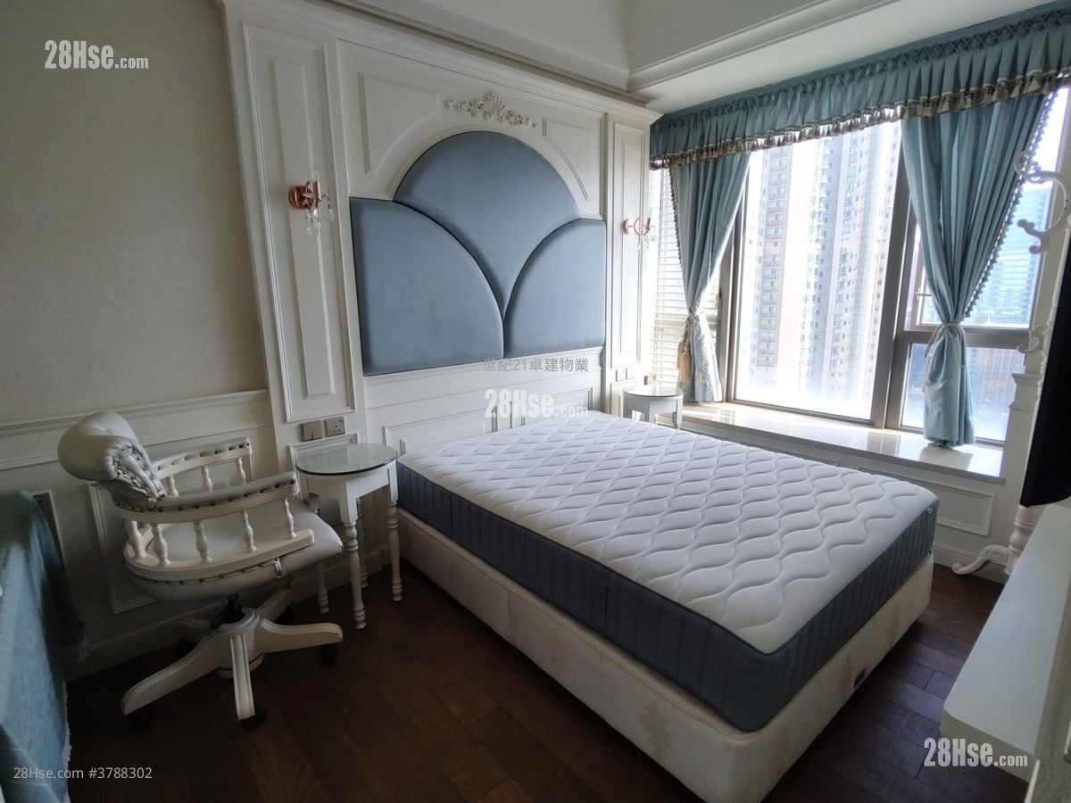 The Austin Sell 3 Bedrooms , 2 Bathrooms 991 ft²