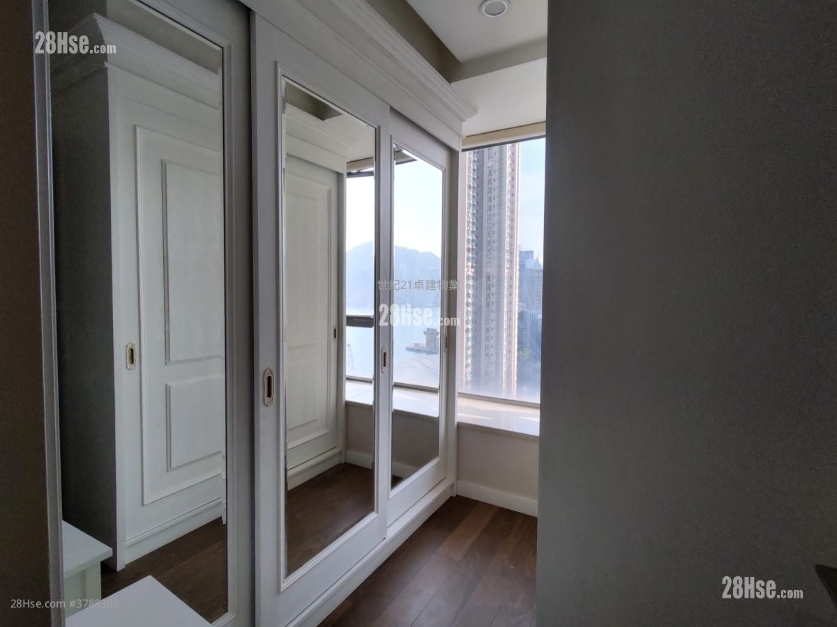 The Austin Sell 3 Bedrooms , 2 Bathrooms 991 ft²