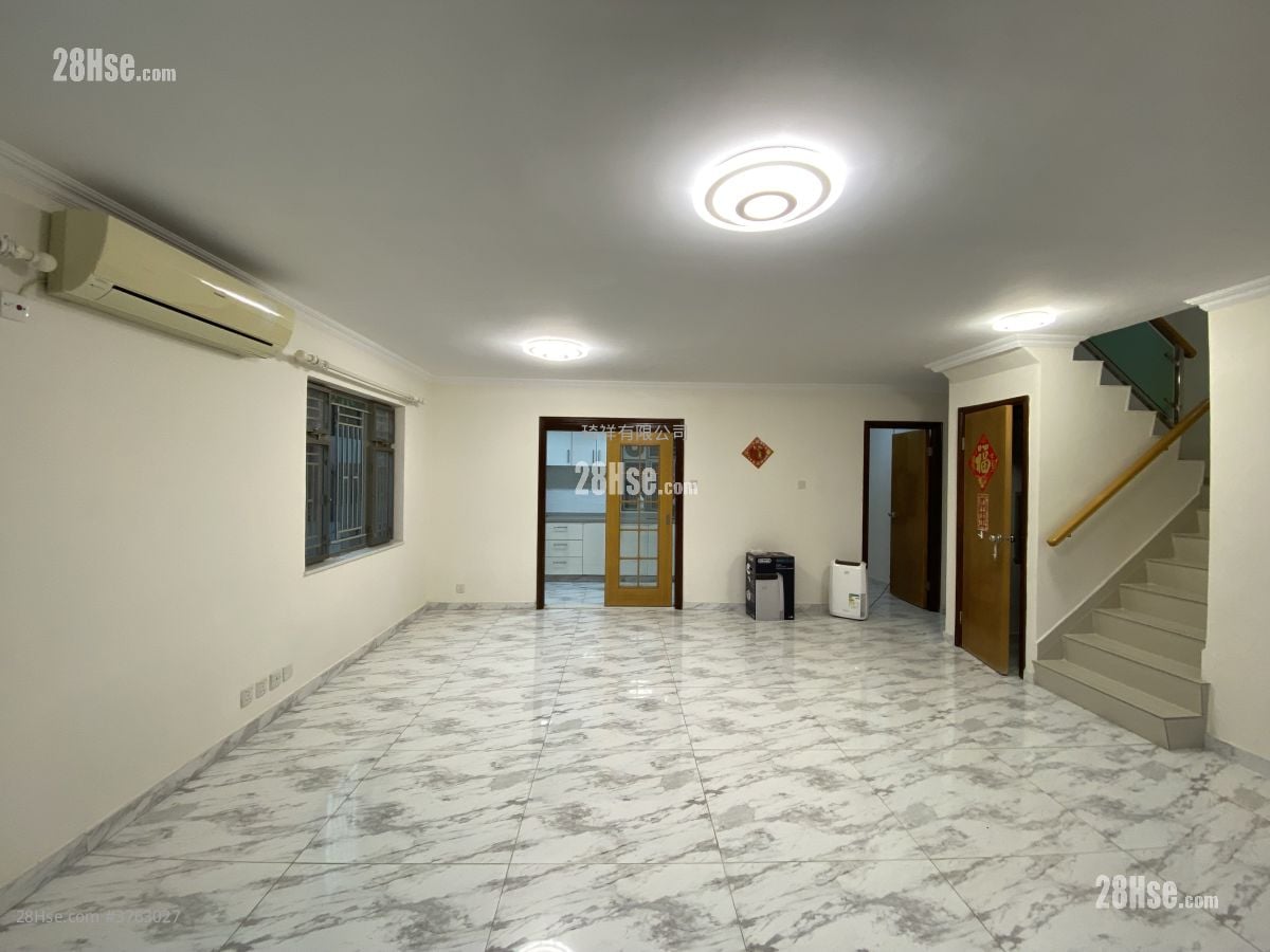 村屋 售盘 1,400 平方尺