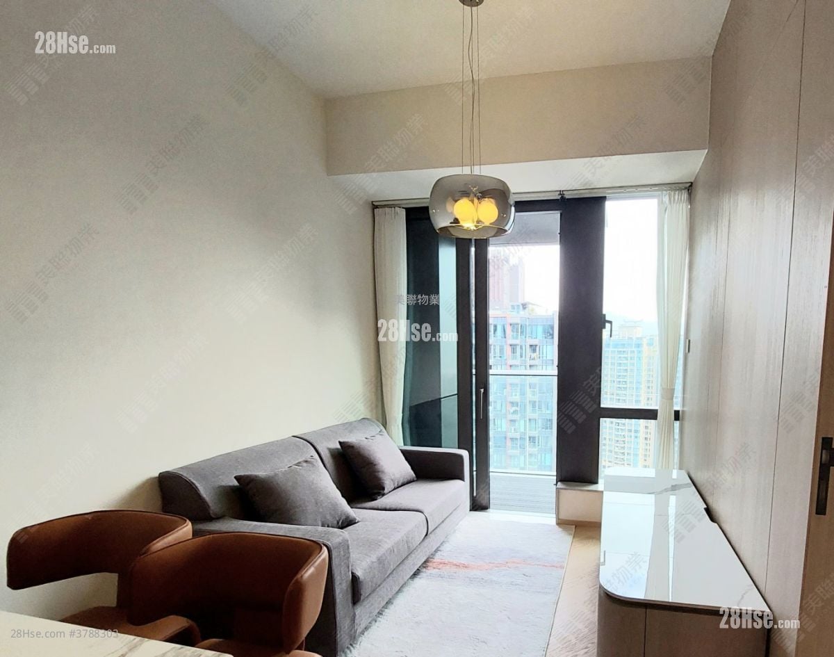 The Arles Rental 1 Bedroom , 1 Bathroom 346 ft²