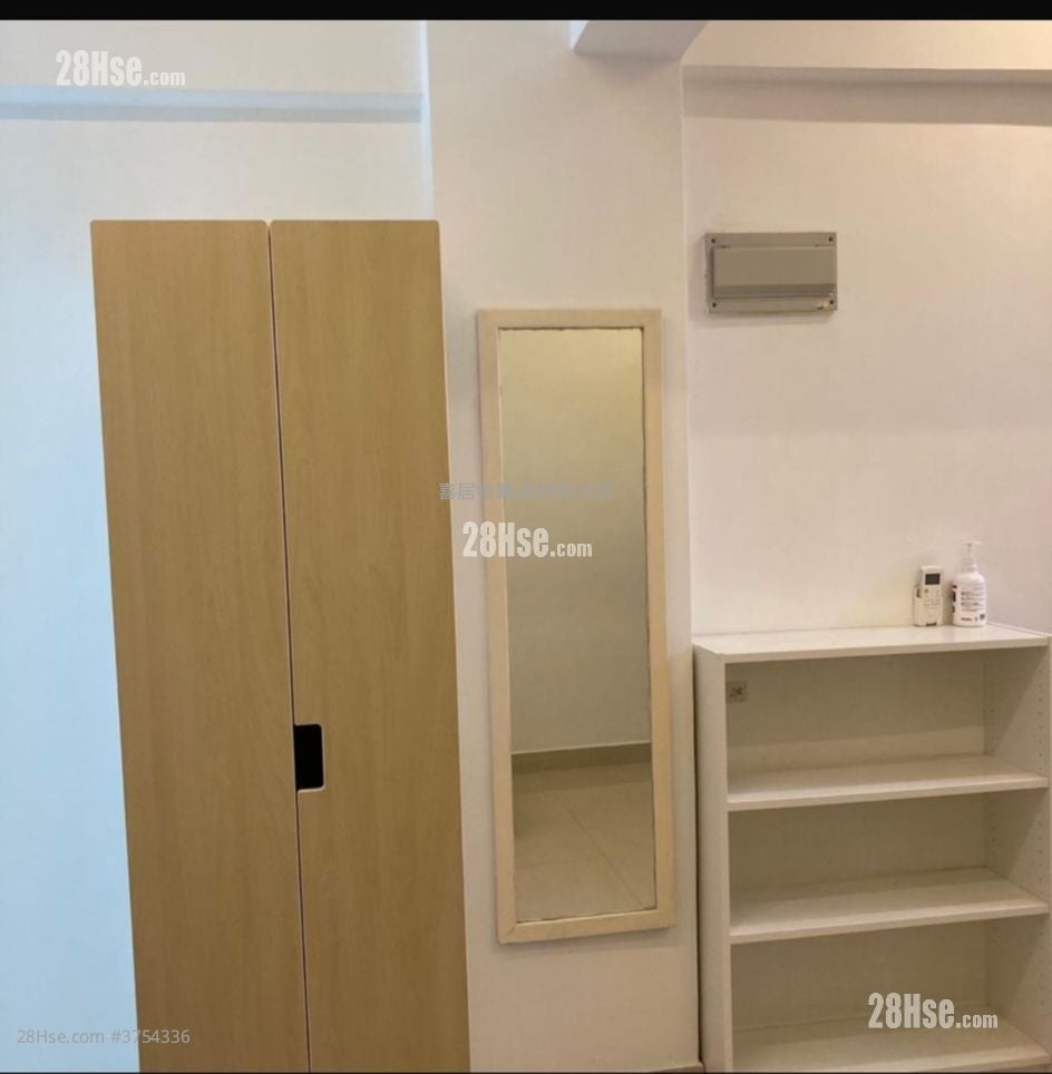 福榮街126號5/F Rental 2 Bedrooms , 1 Bathroom 400 ft²