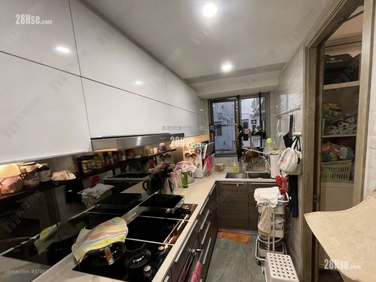 The Horizon Sell 3 Bedrooms 1,071 ft²