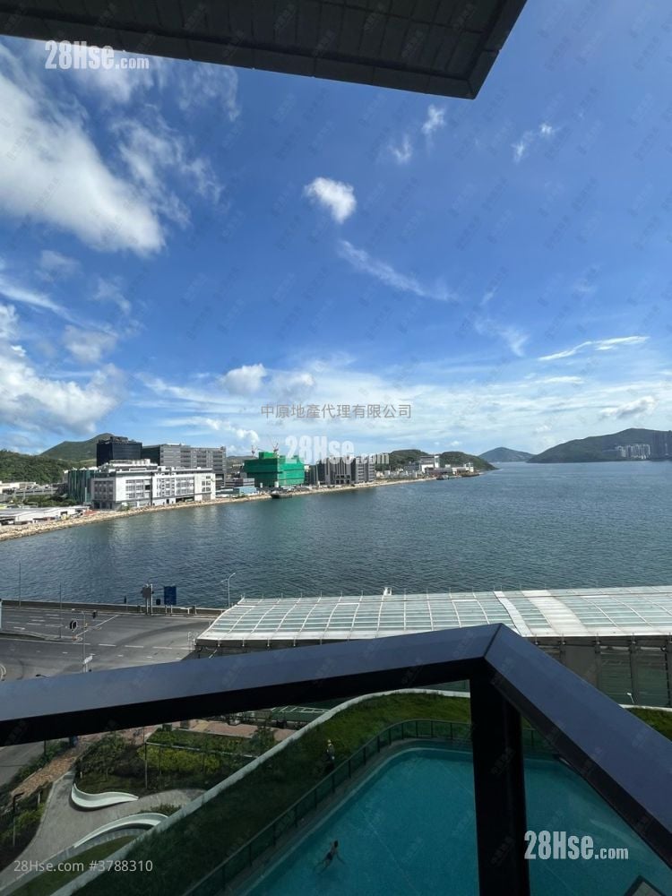 Grand Marini Sell 3 Bedrooms , 2 Bathrooms 807 ft²