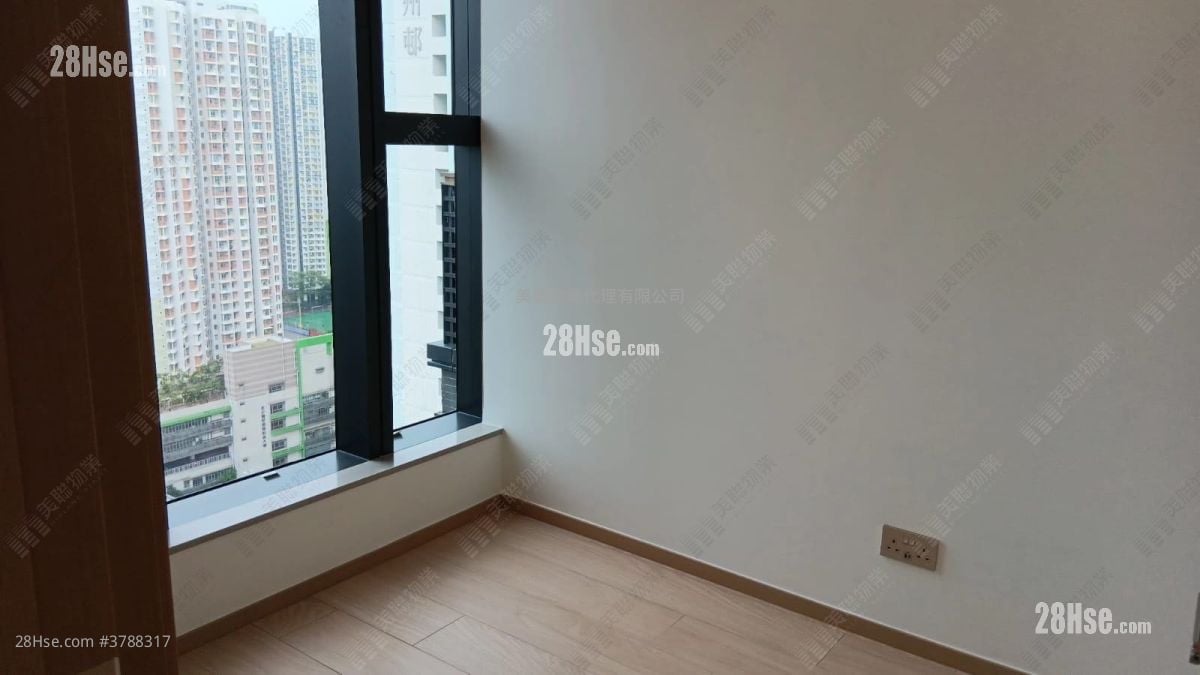 Echo House Sell 1 Bedroom , 1 Bathroom 350 ft²