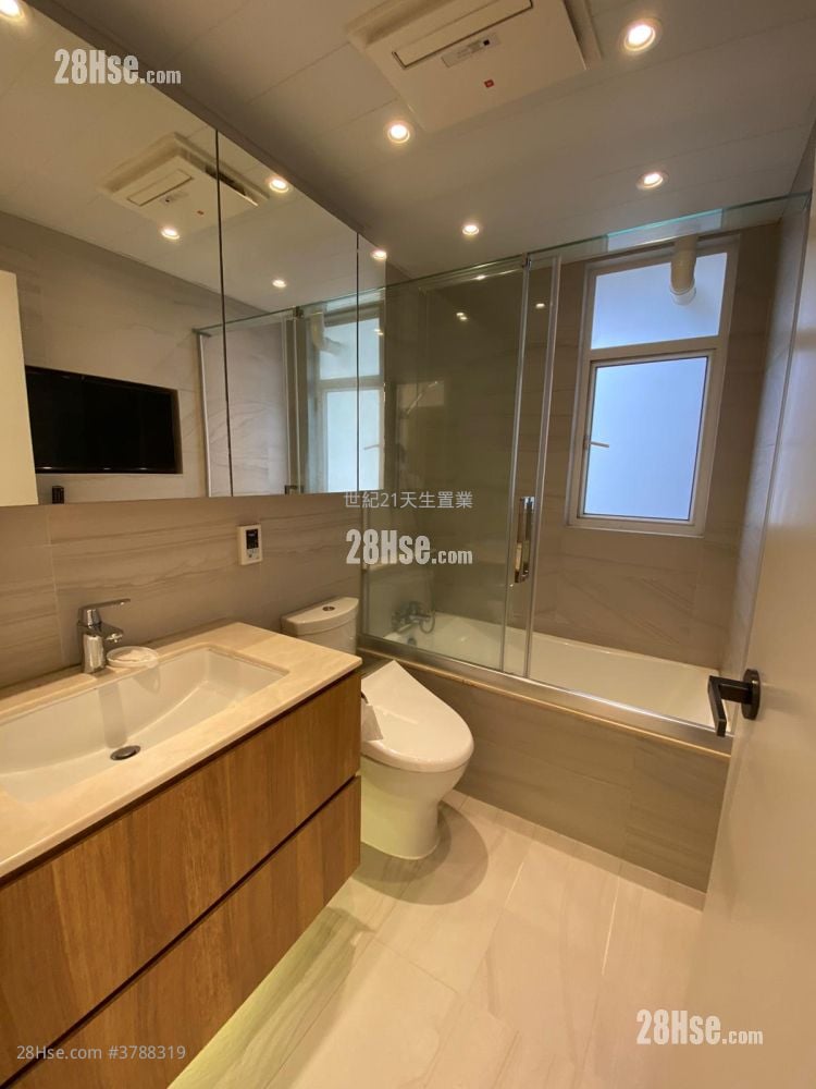 Aqua Blue Rental 2 Bedrooms , 2 Bathrooms 886 ft²