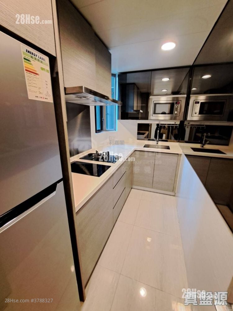 世宙 售盘 2 房 429 平方尺