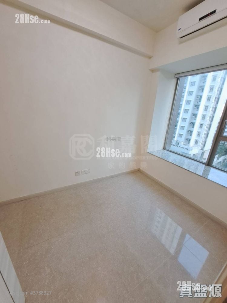 世宙 售盘 2 房 429 平方尺