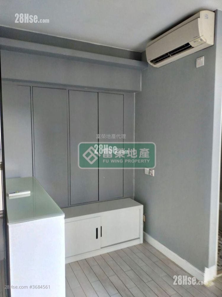 The Platinum Rental 1 Bedroom , 1 Bathroom 246 ft²