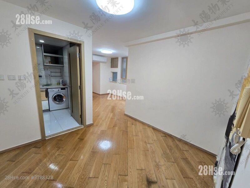 海滨南岸 售盘 3 房 589 平方尺