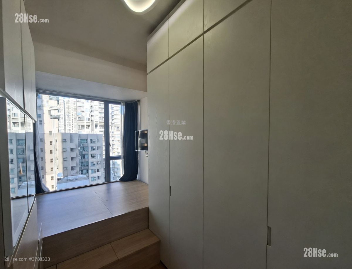 Heya Crystal Rental 2 Bedrooms , 1 Bathroom 498 ft²