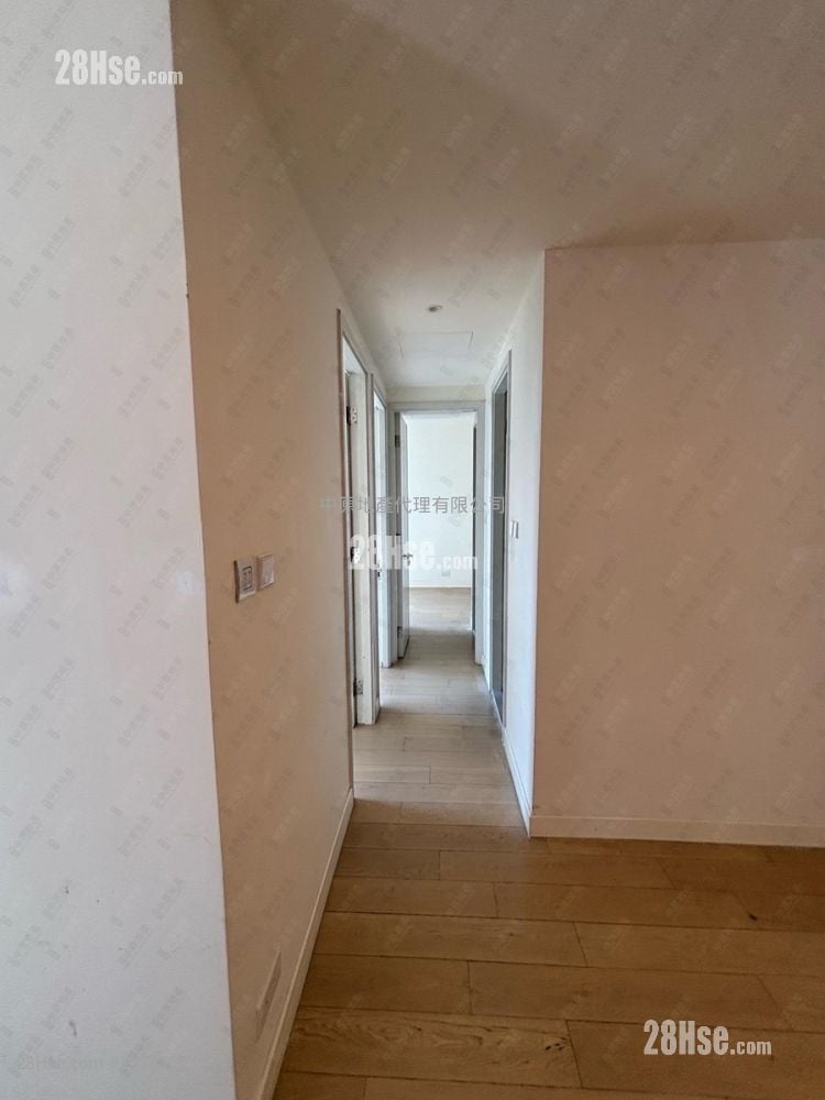 Oasis Kai Tak Sell 3 Bedrooms , 2 Bathrooms 752 ft²