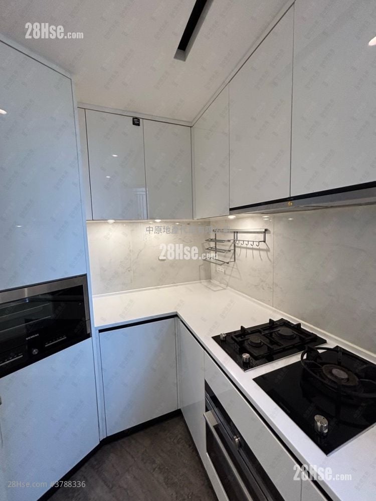 Oasis Kai Tak Sell 3 Bedrooms , 2 Bathrooms 752 ft²