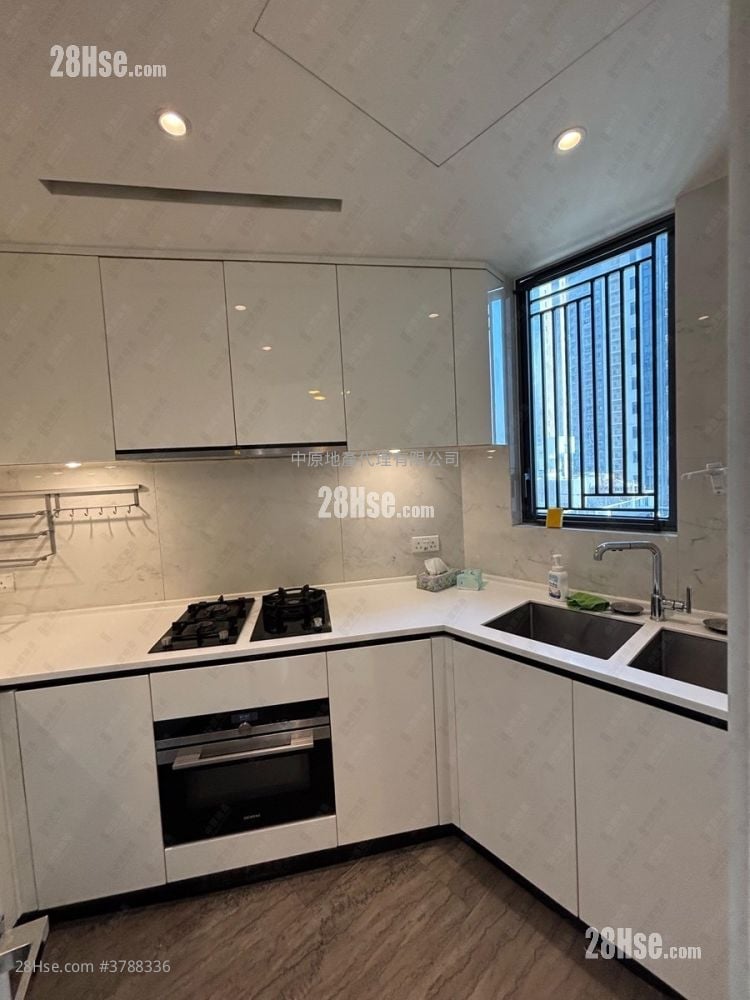 Oasis Kai Tak Sell 3 Bedrooms , 2 Bathrooms 752 ft²