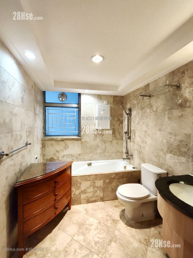 漾日居 租盘 4 房 , 2 浴室 2,011 平方尺