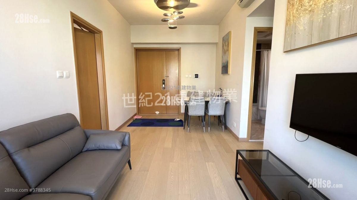 The Austin Sell 2 Bedrooms , 2 Bathrooms 580 ft²