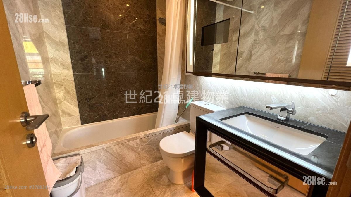 The Austin Sell 2 Bedrooms , 2 Bathrooms 580 ft²