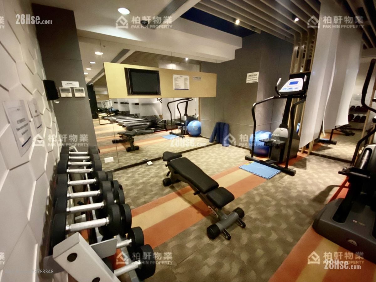 Casa 880 租盘 3 房 , 2 浴室 792 平方尺