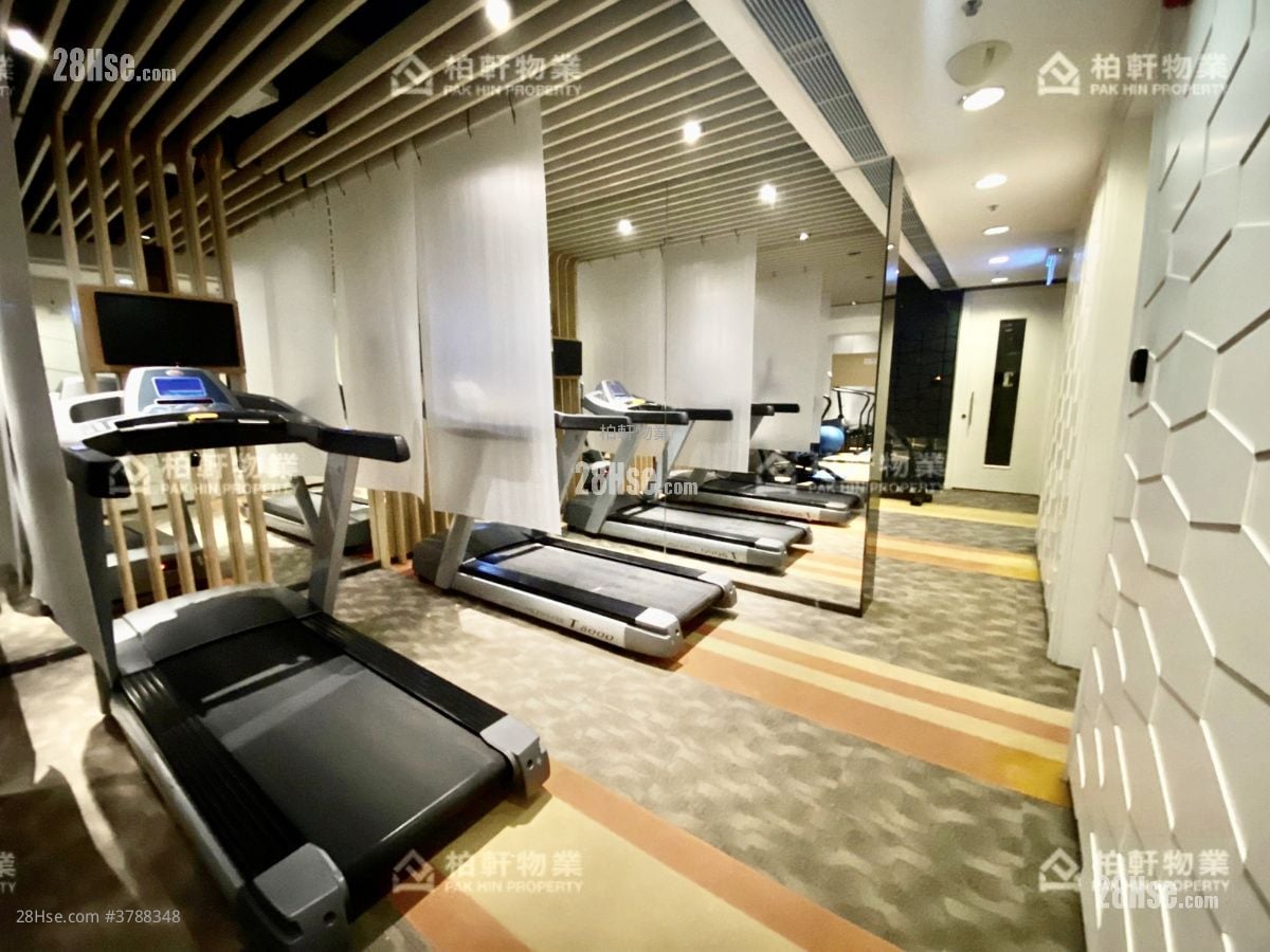 Casa 880 租盘 3 房 , 2 浴室 792 平方尺